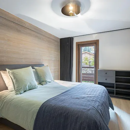 A Rochebrune, - Avec Piscine, Sauna, Hammam Et Salle De Sport - Fr-1-569-30