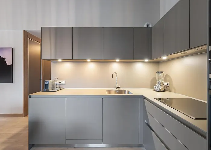 A Rochebrune, - Avec Piscine, Sauna, Hammam Et Salle De Sport - Fr-1-569-30 Апартаменты *