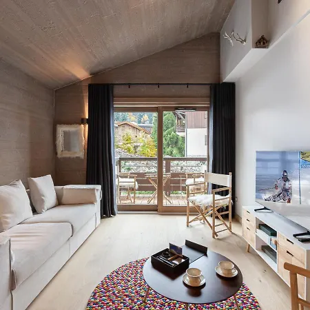 A Rochebrune, - Avec Piscine, Sauna, Hammam Et Salle De Sport - Fr-1-569-30 *