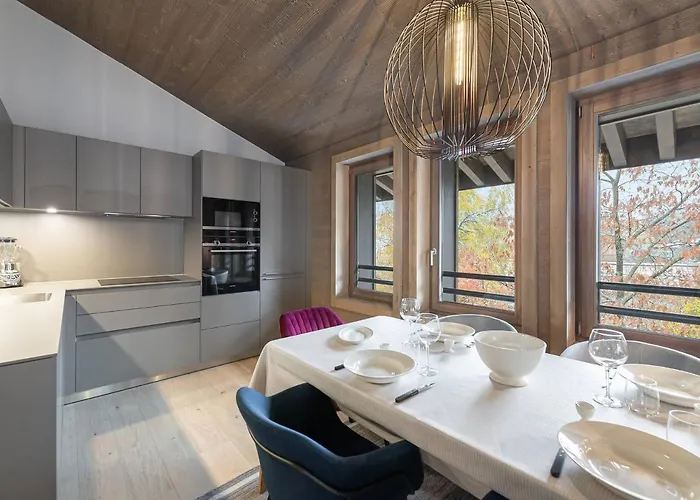 A Rochebrune, - Avec Piscine, Sauna, Hammam Et Salle De Sport - Fr-1-569-30 Lejlighed